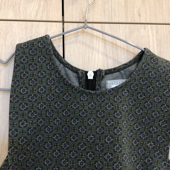 Urban Outfitters Crop Top - Picture 2 of 4